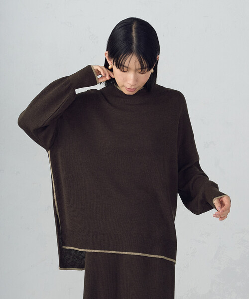 COMME CA ISM(コムサイズム)の「ライン配色 ボトルネックニットプルオーバー / セットアップ対応(ニット/セーター・レディース・ブラウン/ブラック・FREE)」の1枚目の写真