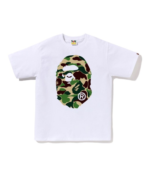 A BATHING APE(アベイシングエイプ)の「ABC CAMO BIG APE HEAD TEE(Tシャツ/カットソー・メンズ・ホワイト×ピンク/ブラック×ブルー/ブラック×ピンク/ホワイト×ブルー/ブラック×グリーン/ホワイト×グリーン・XXX-LARGE/MEDIUM/XX-LARGE/X-LARGE/LARGE/SMALL)」の2枚目の写真