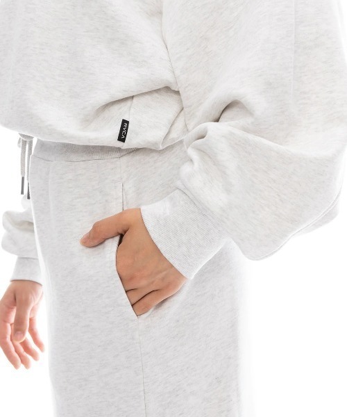 RVCA(ルーカ)の「【RVCA/ルーカ】24AW MINI RVCA FRONT SLIT/スウェットワンピース(ワンピース・レディース・ブラック/グレー・MEDIUM/SMALL)」の8枚目の写真