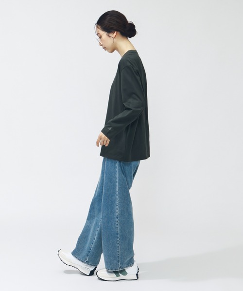 NEW BALANCE（ニューバランス）の「【アルペン限定】 ニューバランス New Balance THE CITY シューパッチロングスリーブTシャツ（Tシャツ/カットソー・レディース・ブラウン/オフホワイト/チャコールグレー・M/L）」の19枚目の写真