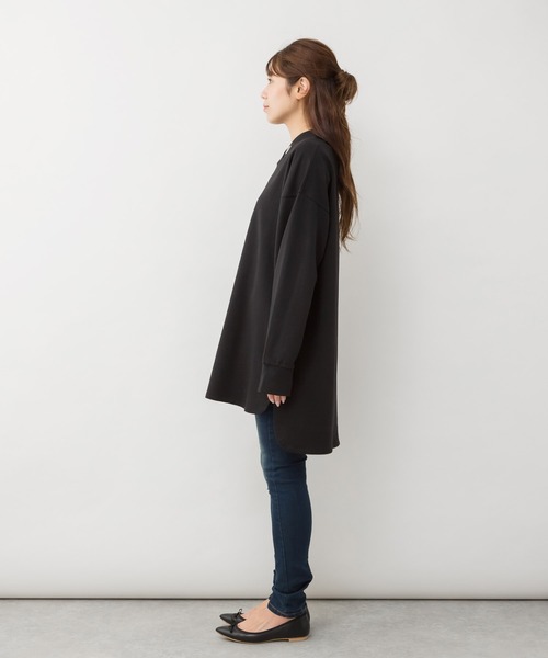 MARAI(マーライ)の「ハイネックアイレット プルオーバースウェット(スウェット・レディース・ブラック/カーキ/杢グレー・M~L/4L~5L/LL~3L)」の9枚目の写真