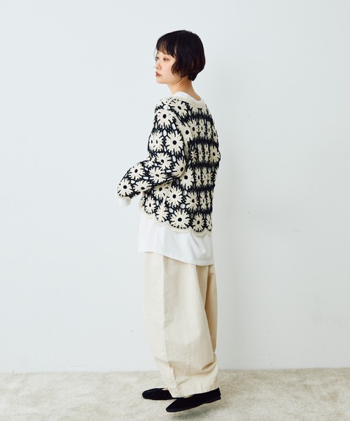 Crisp(クリスプ)の「クロップドボリュームパンツ(チノパンツ・レディース・アイボリー/ブラック/ブラウン・FREE)」の10枚目の写真