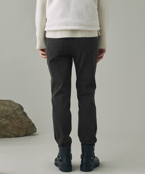 AIGLE（エーグル）の「吸水速乾 COOL MAX クールマックス ストレッチ スリムフィットスキニーデニムパンツ（デニムパンツ・レディース・ブルー/ブラック・36/38/40）」の6枚目の写真