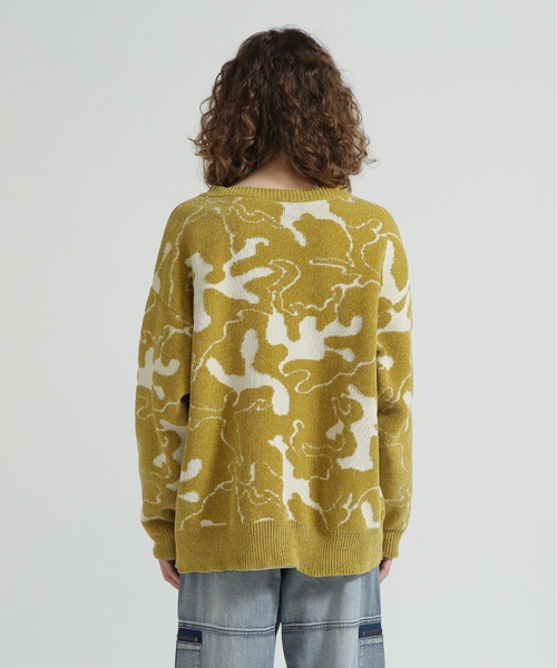 AVIREX（アヴィレックス）の「《直営店限定》BOUCLE CAMO KINT CARDIGAN（カーディガン/ボレロ・レディース・ネイビー/イエロー・F）」の7枚目の写真