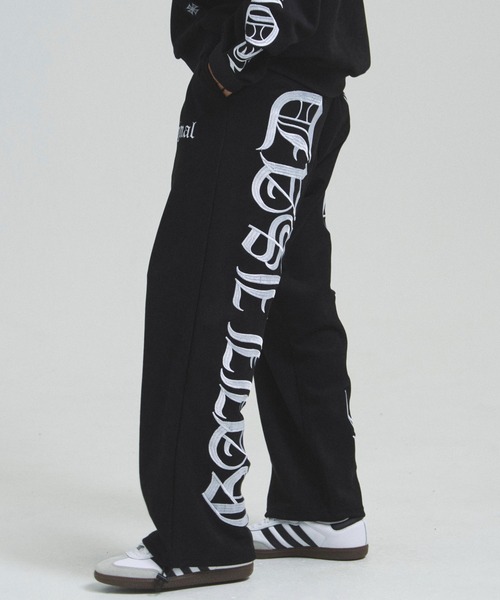 GALLIS ADDICTION（ガリスアディクション）の「GA SUEDE OE刺繍 PANTS（その他パンツ・メンズ・ブラック/アイボリー・M/L）」の2枚目の写真