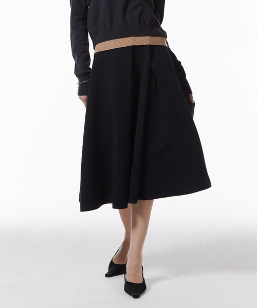 JOSE MOON（ジョゼムーン）の「BONDING TUCK FLARE SKIRT/ボンディングタックフレアスカート（スカート・レディース・ブラック/グレー・36/38）」の4枚目の写真