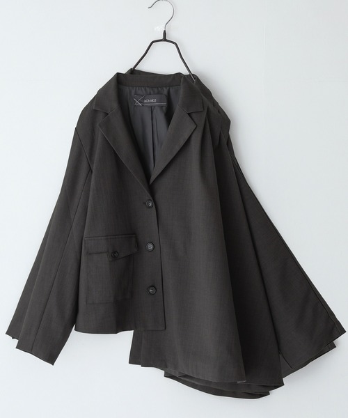kOhAKU(コハク)の「アシンメトリータックジャケット(テーラードジャケット・レディース・チャコール/ブラック・2/1)」の14枚目の写真