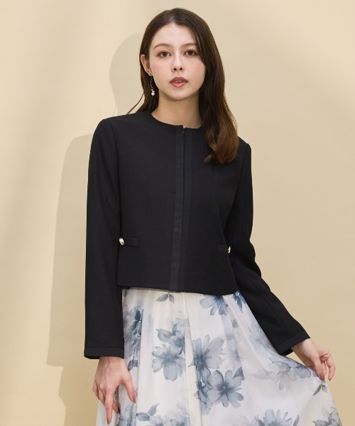 SWINGLE（スウィングル）の「ノーカラーリボンジャケット（ノーカラージャケット・レディース・ブラック/オフホワイト・SMALL/MEDIUM）」の11枚目の写真