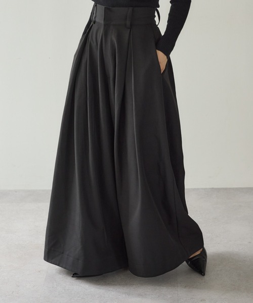 フロントタックワイドパンツ（スラックス）｜KUREN（クレン）の