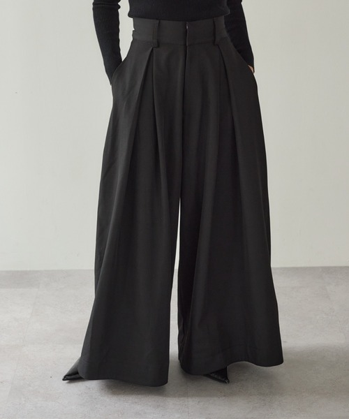 フロントタックワイドパンツ（スラックス）｜KUREN（クレン）の