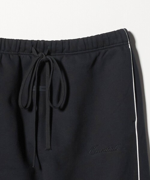 FOG ESSENTIALS(エフオージーエッセンシャルズ)の「<FEAR OF GOD ESSENTIALS>リラックス スウェット パンツ(スウェットパンツ・メンズ・ブラック・S/M/XS/L)」の3枚目の写真