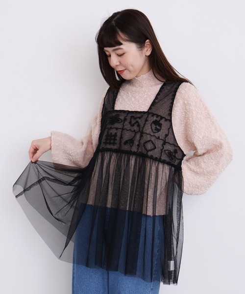 l'atelier du savon（アトリエドサボン）の「_いちごのコード刺繍　重ねるチュールブラウス（シャツ/ブラウス・レディース・ブラック/オフホワイト・FREE）」の6枚目の写真