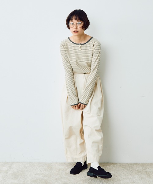 Crisp(クリスプ)の「ヘンリーボーダーTシャツ(Tシャツ/カットソー・レディース・ブラック/ベージュ・FREE)」の6枚目の写真