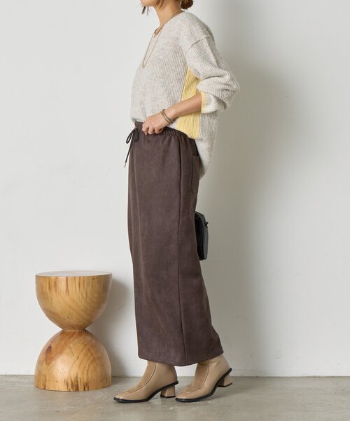 Jena espace merveilleux(ジェナ エスパスメルヴェイユ)の「【スタイルアップ】配色アゼVニット(ニット/セーター・レディース・ベージュ/ブラウン/グレー・FREE)」の17枚目の写真