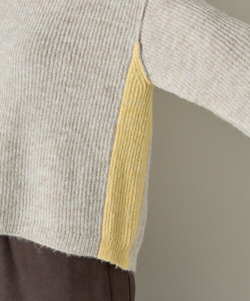 Jena espace merveilleux(ジェナ エスパスメルヴェイユ)の「【スタイルアップ】配色アゼVニット(ニット/セーター・レディース・ベージュ/ブラウン/グレー・FREE)」の5枚目の写真