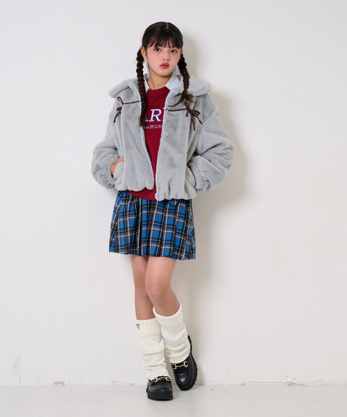 by LOVEiT(バイラビット)の「リボンファーブルゾン(ブルゾン・キッズ・ベージュ/ブルーグレー・130cm/140cm/120cm/160cm/150cm)」の12枚目の写真