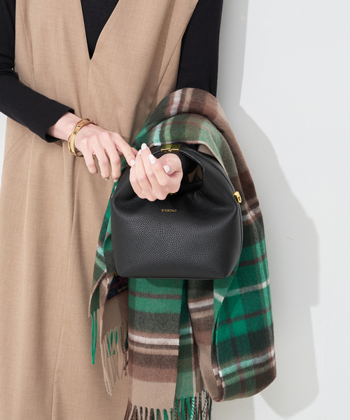 SLOBE IENA(スローブイエナ)の「SINBONO/シンボノ Vivienne Crossbody Bag 2T31-2(ショルダーバッグ・レディース・ベージュ/ブラック・FREE)」の12枚目の写真