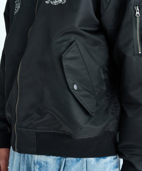 DC SHOES（ディーシーシューズ）の「25 FLIGHT JACKET/DCフライトジャケット(MA-1)（MA-1・メンズ・ブラック/グリーン系その他2/グリーン系その他・MEDIUM/LARGE/X-LARGE）」の7枚目の写真