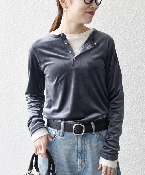 SHIPS any（シップス エニィ）の「SHIPS any:〈洗濯機可能〉ポリエステル ベロア 2way ヘンリーネック プルオーバー（Tシャツ/カットソー・レディース・ブラック/グレー/ワイン・ONE SIZE）」の6枚目の写真