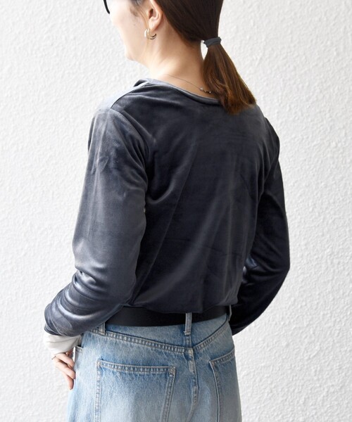 SHIPS any（シップス エニィ）の「SHIPS any:〈洗濯機可能〉ポリエステル ベロア 2way ヘンリーネック プルオーバー（Tシャツ/カットソー・レディース・ブラック/グレー/ワイン・ONE SIZE）」の9枚目の写真