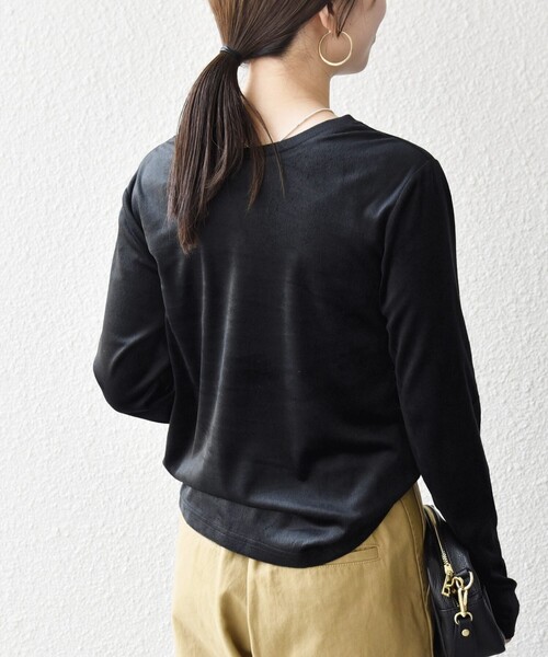 SHIPS any（シップス エニィ）の「SHIPS any:〈洗濯機可能〉ポリエステル ベロア 2way ヘンリーネック プルオーバー（Tシャツ/カットソー・レディース・ブラック/グレー/ワイン・ONE SIZE）」の16枚目の写真