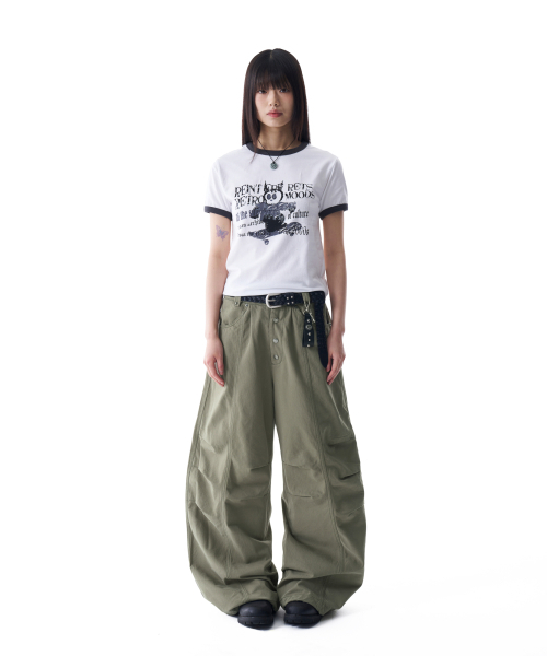 AAKAM(アーカム)の「ニーピンタックスタッズコットンパンツ(カーキ)(その他パンツ・メンズ・その他・2/1)」の5枚目の写真
