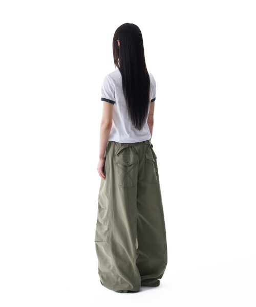 AAKAM(アーカム)の「ニーピンタックスタッズコットンパンツ(カーキ)(その他パンツ・メンズ・その他・2/1)」の6枚目の写真