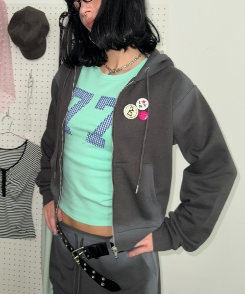 SHAGGIE(シャギー)の「ナンバーチェックタイトTシャツ(Tシャツ/カットソー・レディース・ホワイト/チャコールグレー/グリーン・FREE)」の9枚目の写真