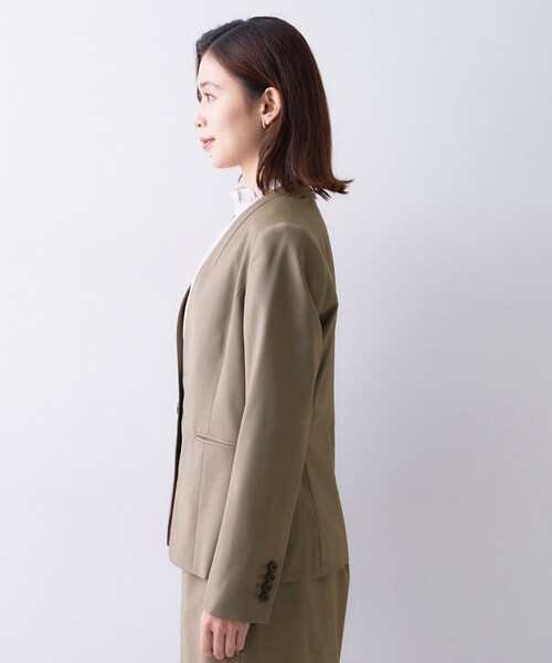 【美品】UNTITLEDベージュスーツ 酒々井プレミアム・アウトレット UNTITLED OUTLET店｜UNTITLED秋の