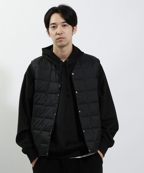 TAION(タイオン)の「【TAION】Vネックボタン インナーダウンベスト(ブルゾン・メンズ・カーキ/ブラック・LARGE/MEDIUM)」の2枚目の写真