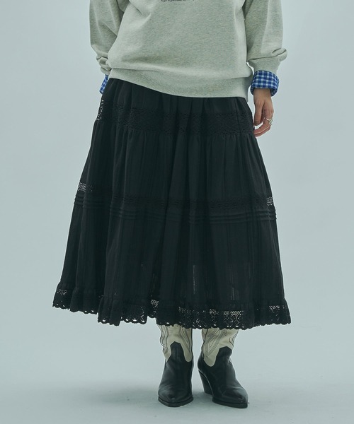 ROSE BUD（ローズバッド）の「(mag.by c)FRILL TIERED SKIRT（スカート・レディース・ホワイト/ブラック・ONE SIZE）」の14枚目の写真
