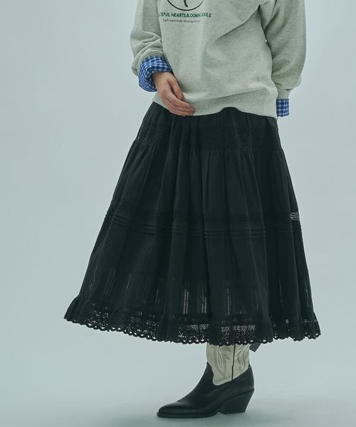 ROSE BUD（ローズバッド）の「(mag.by c)FRILL TIERED SKIRT（スカート・レディース・ホワイト/ブラック・ONE SIZE）」の15枚目の写真
