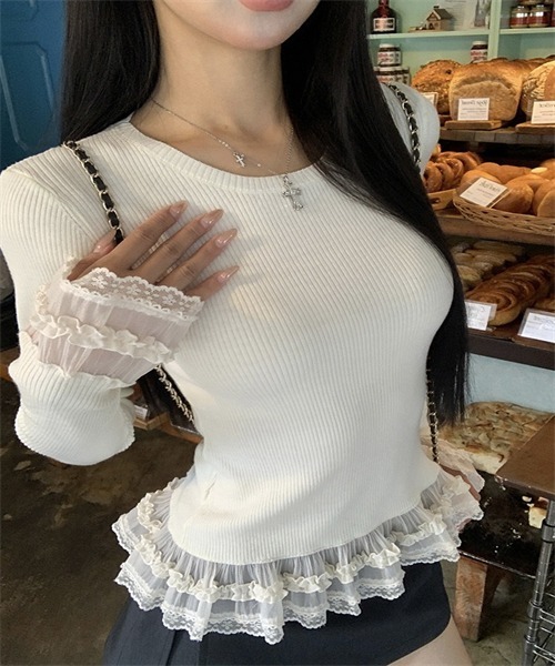 FREE STYLISTS(フリー スタイリスト)の「異素材ドッキングレースフリルニットトップス(Tシャツ/カットソー・レディース・グレー/ホワイト・M/L/XL/S)」の7枚目の写真