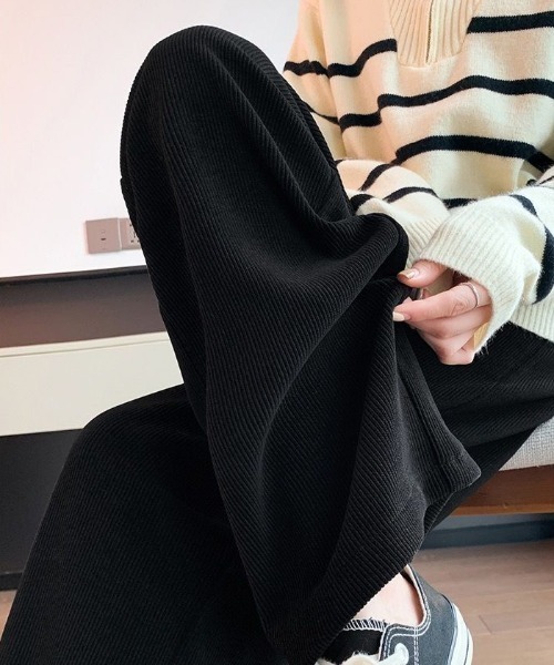 yuue' ( wear )（ユーイ）の「裏起毛コーデュロイワイドパンツ（その他パンツ・レディース・アイボリー/ブラック・FREE）」の11枚目の写真