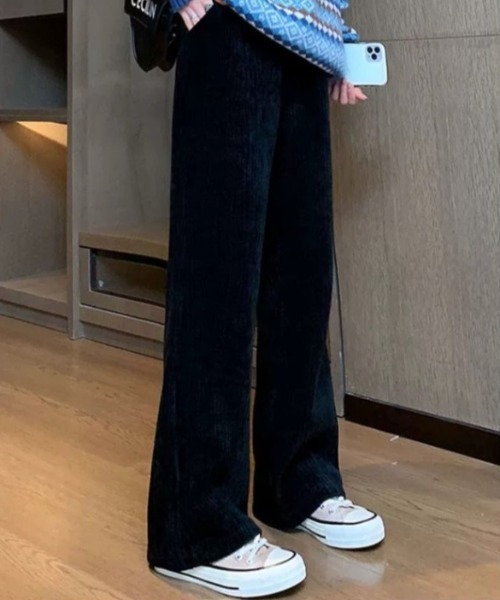 yuue' ( wear )（ユーイ）の「裏起毛コーデュロイワイドパンツ（その他パンツ・レディース・アイボリー/ブラック・FREE）」の8枚目の写真