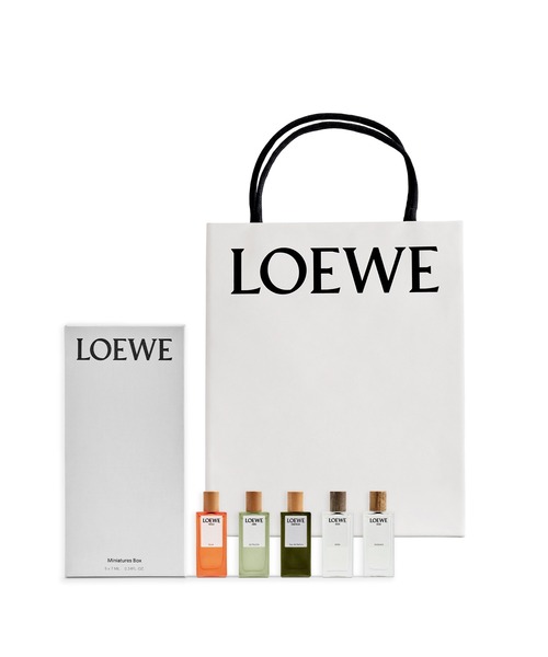 LOEWE Perfumes(ロエベ パルファム)の「ロエベ ミニチュアセット(ギフトセット)(香水・メンズ・その他・FREE)」の1枚目の写真