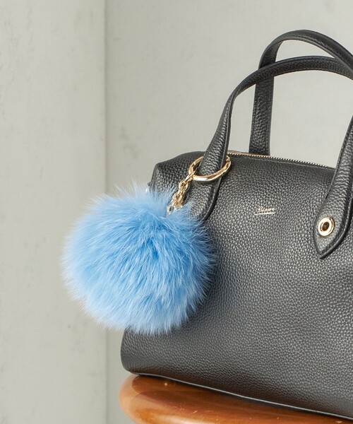 フォックス ファーポンポン チャーム（キーホルダー）｜SHIPS