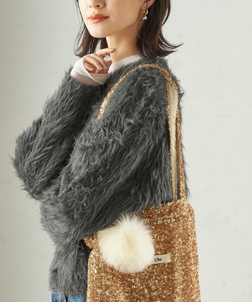 SHIPS(シップス)の「フォックス ファーポンポン チャーム(キーホルダー・レディース・ベージュ/オフホワイト/ライトブルー・ONE SIZE)」の4枚目の写真