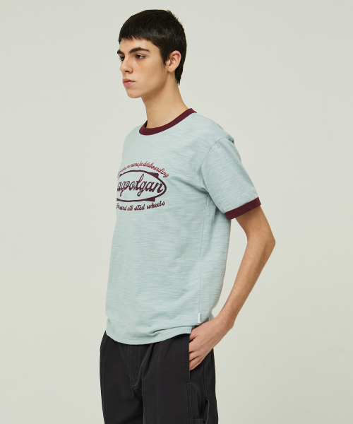 MAGOODGAN（メックウッドガン）の「スタンシー3711スラブレタリングスタンダードフィットスカイブルーリンガー半袖Tシャツ（Tシャツ/カットソー・レディース・その他・MEDIUM/LARGE/X-LARGE）」の3枚目の写真
