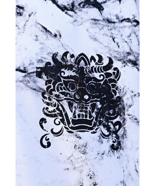 KIRTIMUKHA（キールティムカ）の「ロゴラフペインティングルーズフィット半袖Tシャツホワイト（Tシャツ/カットソー・メンズ・その他・2/3）」の4枚目の写真