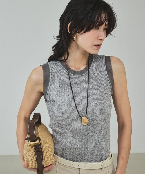 qualite(カリテ)の「【ベルトとしても使用可】レザーベルトミニバック/ウエストポーチ(ショルダーバッグ・レディース・モカ/アイボリー・フリー)」の22枚目の写真