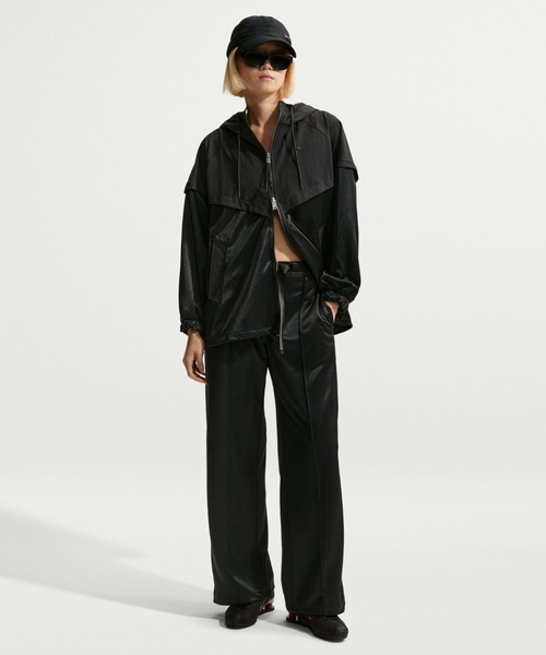 NIKE(ナイキ)の「NIKE WMNS NSW BELTED PINTUCK PANT / ナイキ ウィメンズ ルーズ ミッドライズ ベルト付き ピンタックパンツ【SP】(その他パンツ・レディース・グリーン/ブラック・S/L/M)」の3枚目の写真