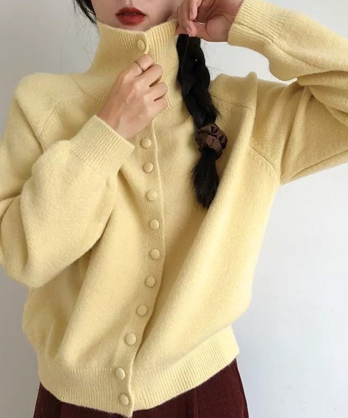 Miniministore(ミニミニストア)の「くるみボタンハイネックニットカーディガン(ニット/セーター・レディース・アイボリー/ライトイエロー/ワインレッド/ブルーグリーン/ダークグレー/ライトグレー/ブラック・FREE)」の6枚目の写真