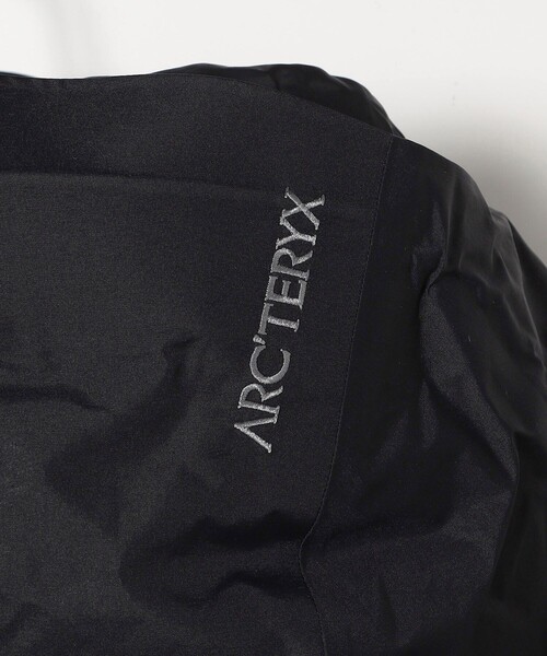 ARC'TERYX(アークテリクス)の「ARC'TERYX/アークテリクス Beta Insulated Jacket M(ブルゾン・メンズ・ブラック・LARGE/MEDIUM)」の14枚目の写真