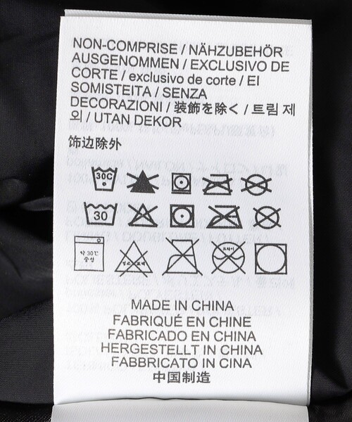ARC'TERYX(アークテリクス)の「ARC'TERYX/アークテリクス Beta Insulated Jacket M(ブルゾン・メンズ・ブラック・LARGE/MEDIUM)」の17枚目の写真