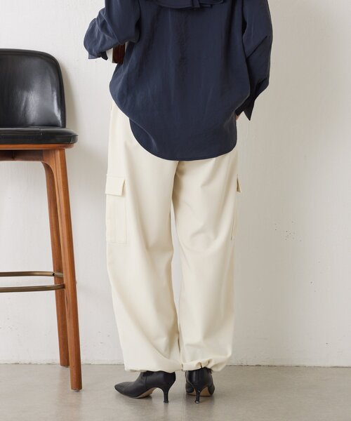 Jena espace merveilleux（ジェナ　エスパスメルヴェイユ）の「【ラフに、こなれる】パラシュートパンツ（その他パンツ・レディース・アイボリー/グレー/ベージュ・FREE）」の16枚目の写真