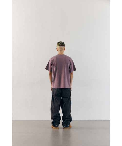 PRIVATE NEIGHBORS（プライベートネイバーズ）の「Fade Face Tee (Pigment Dyed) - Ash Purple（Tシャツ/カットソー・メンズ・その他・LARGE）」の5枚目の写真