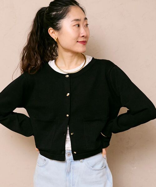 le.coeur blanc（ルクールブラン）の「《WEB限定アイテム》メタルボタンコンパクトカーディガン（カーディガン/ボレロ・レディース・ブルー/ブラック/ライトグリーン/アイボリー・38）」の21枚目の写真