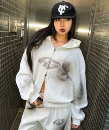 A'gem（エージェム）の「A'GEM/9 × .kom 『A'GEM/エージェム』加工ラインジップパーカー（パーカー）」