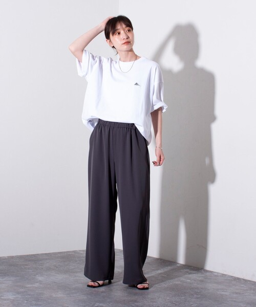 KELTY(ケルティ)の「【KELTY×GLOSTER】別注 バックタイポロゴT(Tシャツ/カットソー・メンズ・グレイッシュベージュ/ブラック/杢グレー/オフホワイト/チャコールグレー/ネイビー・S/M/L)」の7枚目の写真